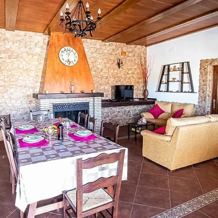 Paquita Holiday home La Lantejuela