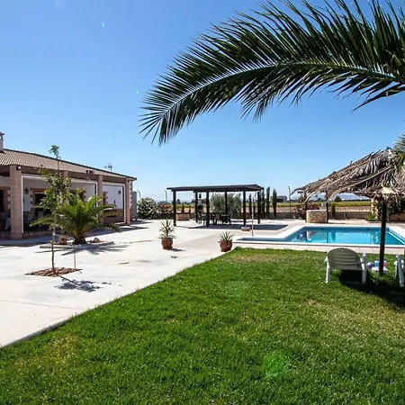 Paquita Holiday home